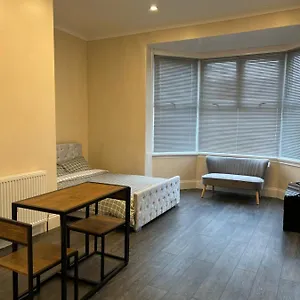 Apartment Lovely 1-bedroom In, Kingston upon Hull